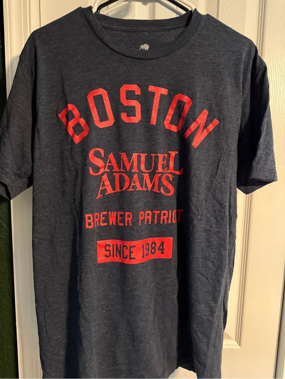 Boston Red Graphic Tee - Men's Navy
